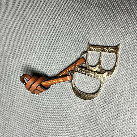 Vntg Dooney & Bourke D & B Purse Charm Gold & Brown Leather Hangtag Bag Charm - Picture 2 of 7